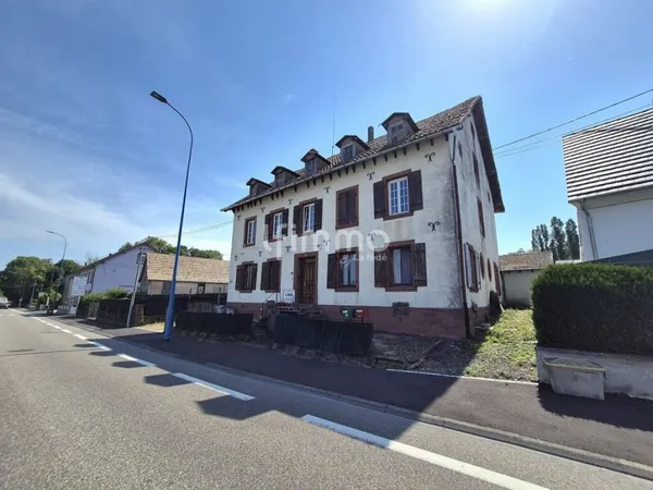 Maison 8 pièces 273 m²