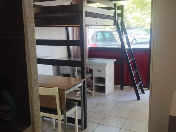Studio meublé à louer à Talence 520