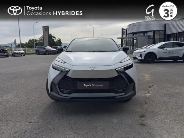 Toyota C-Hr 2.0 hybride rechargeable 225ch collection my26 — photo 5