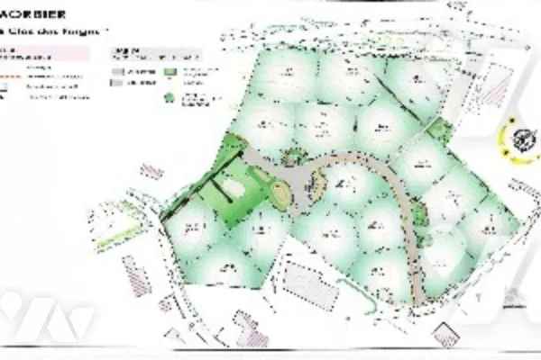 Terrain 707 m²