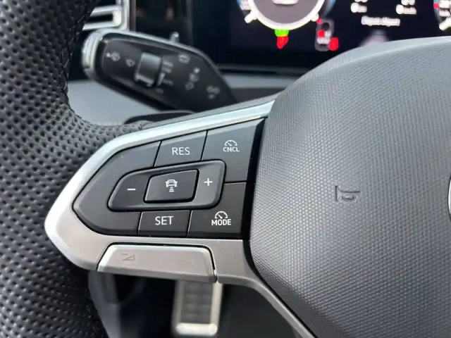 Volkswagen Tiguan 2.0 tdi 150ch dsg7 — photo 38