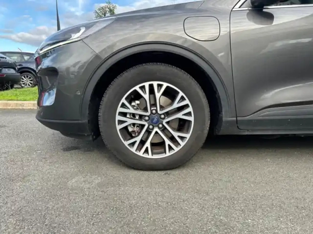 Ford Kuga 2.5 duratec 225ch powersplit phev titanium e-cvt — photo 14