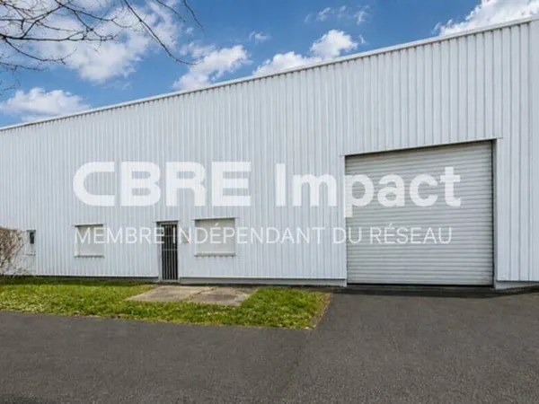 Local d'activité 437 m²