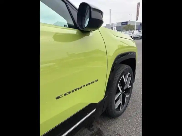 Jeep Compass 1.6 turbo t4 225ch e-hybrid plug-in first edition bvr7 — photo 11