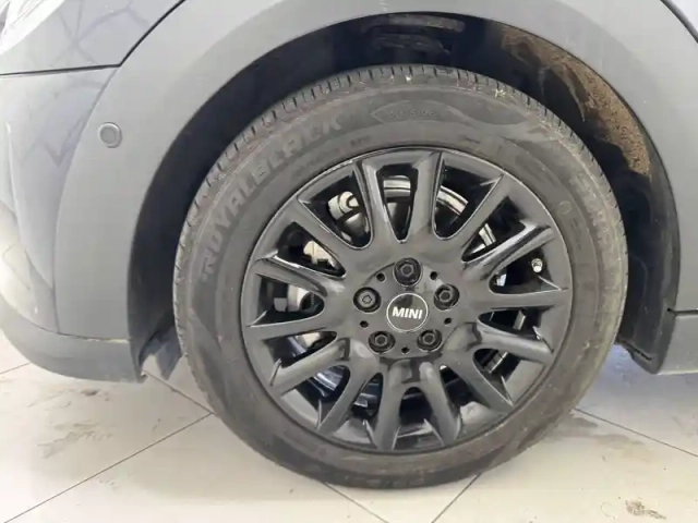 Mini Mini hatch 5 portes cooper 136 ch dkg7 — photo 61