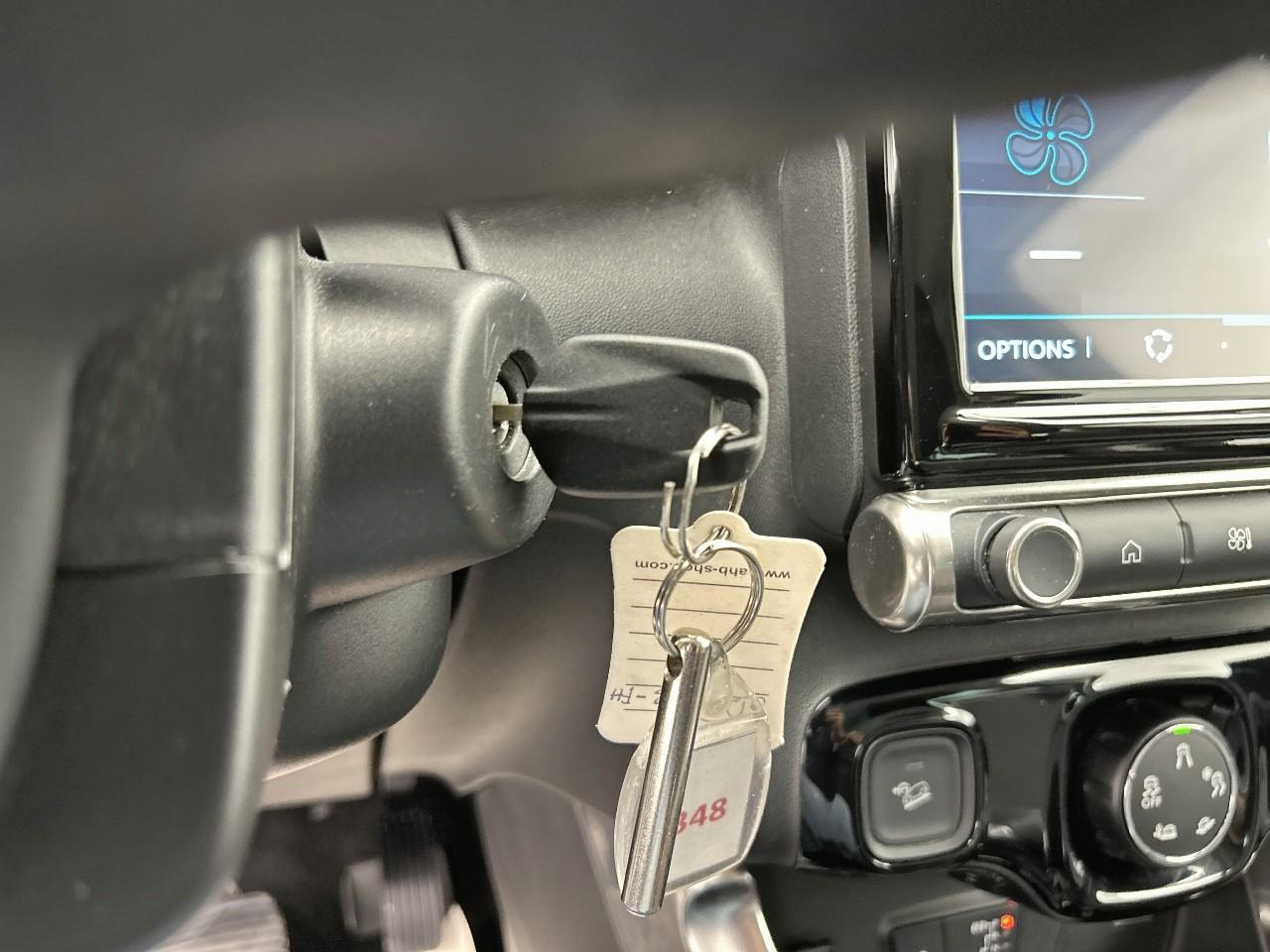 Citroën C3 Aircross puretech 130 s&s eat6 shine — photo 23