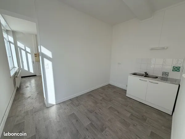 Location appartement de type 1Bis de 39,43 m² - CONDE SUR L'ESCAUT