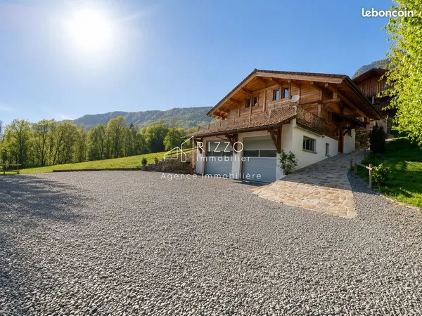 Chalet 4 pièces 174 m²
