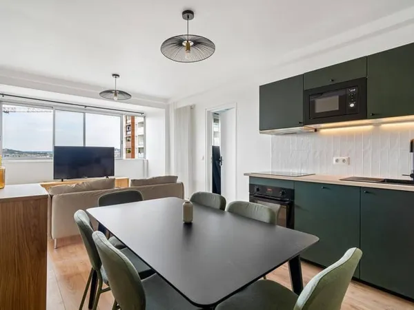 Appartement 5 pièces 80 m²