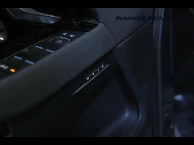 Land Rover Range Rover evoque 2.0 p200 200ch flex fuel s — photo 8