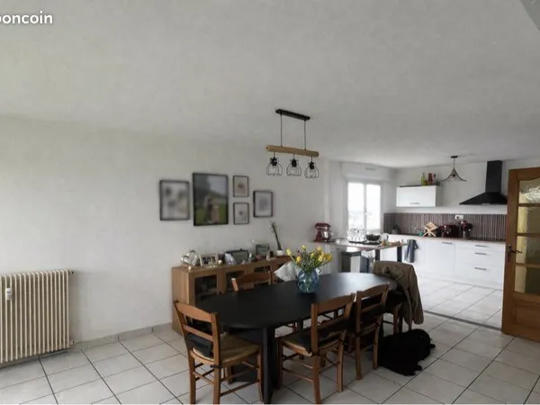 Vente appartement T4 - 78 m2 - à 5 min du centre de Luxeuil les bains