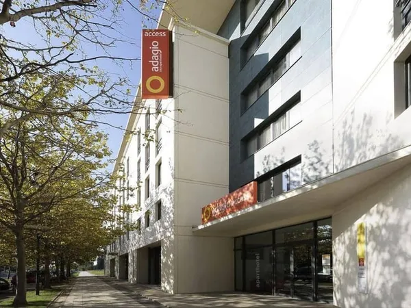 Studio 1 pièce 27 m²
