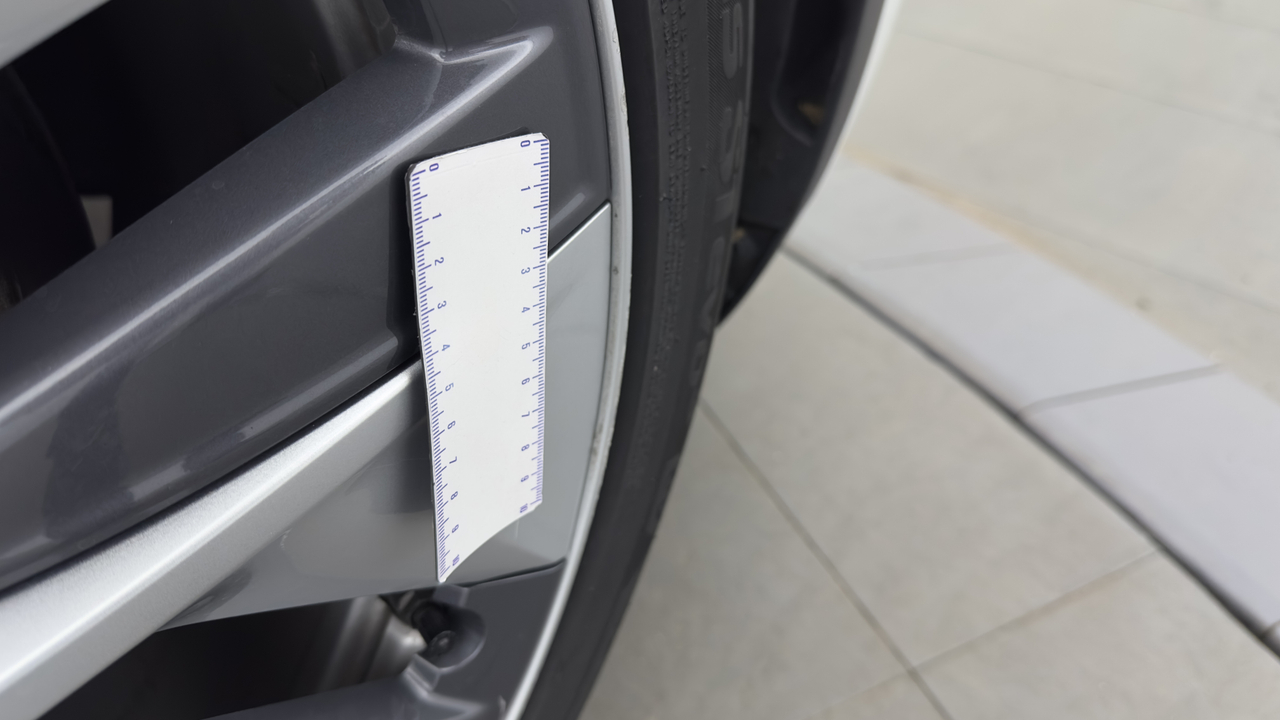 Tesla MODEL Y Grande Autonomie Dual Motor AWD — photo 32
