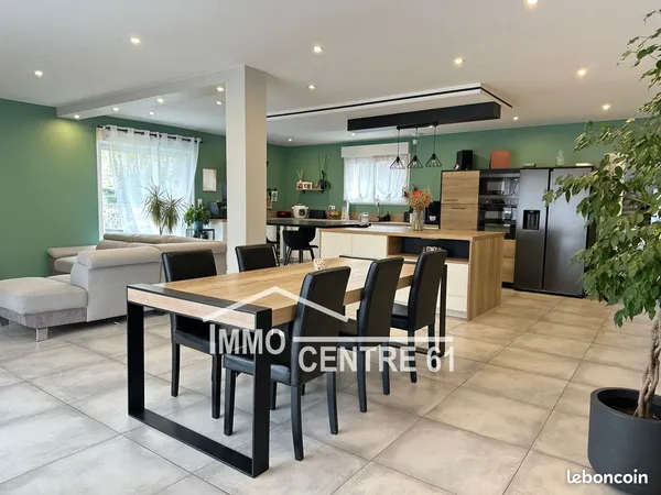 Maison 5 pièces 153 m²