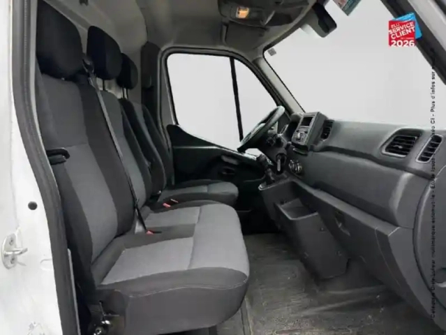 Renault Master fg f3500 l2h2 2.3 blue dci 135ch confort euro6 — photo 20