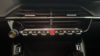 Peugeot 208 1.2 PureTech 100ch S&S Active Pack EAT8 — photo 26
