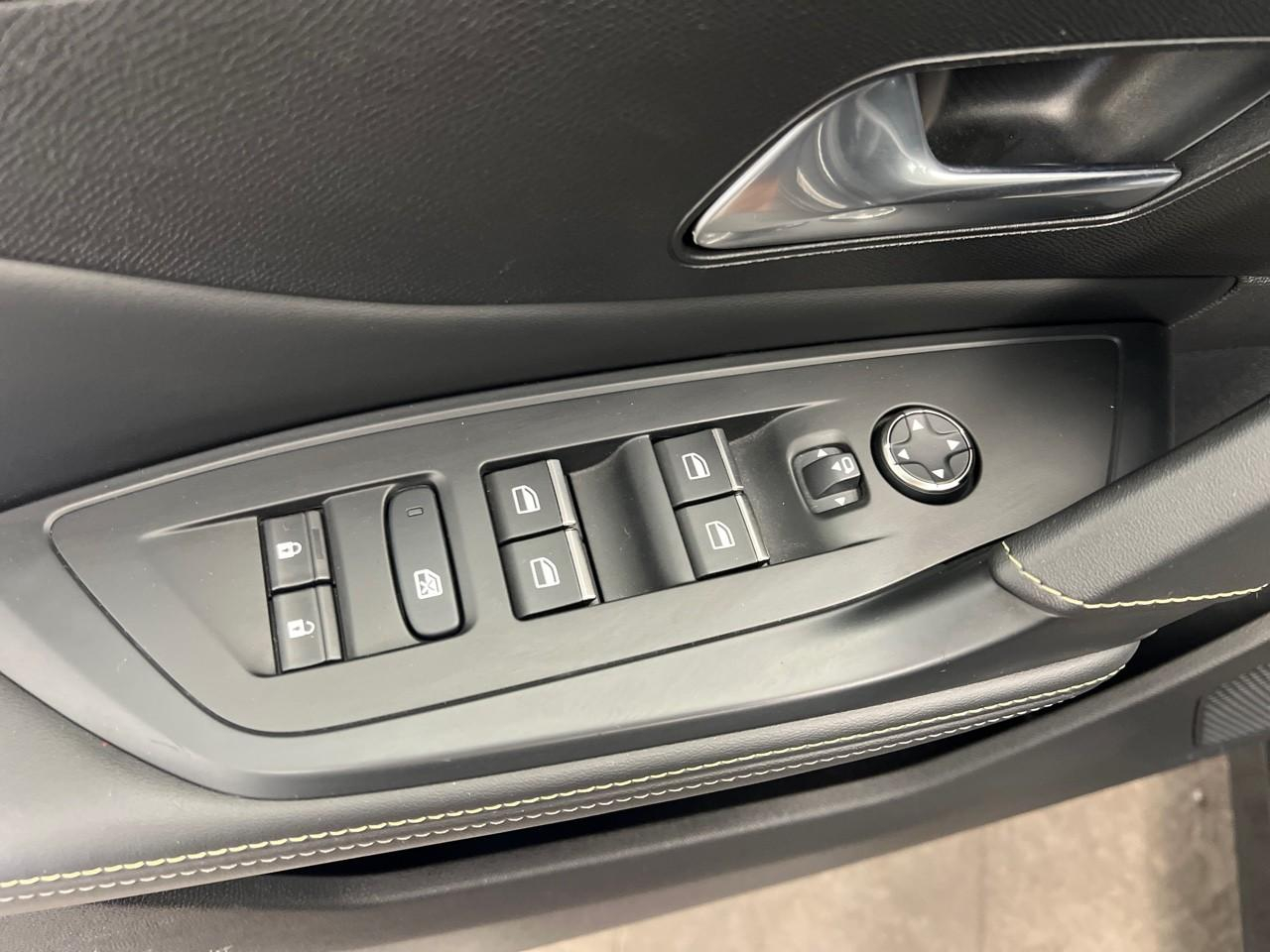 Peugeot 308 phev 225 e-eat8 gt — photo 22