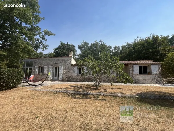 Villa 5 pièces 137 m²