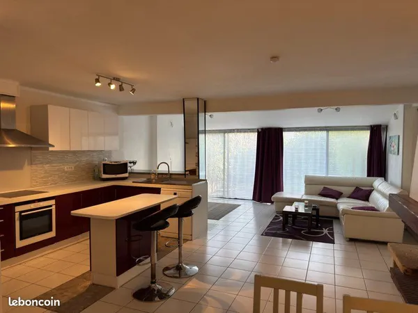 Colocation meublée - Maison de 122 m² avec jardin, balcon et parking - Cergy-Pontoise