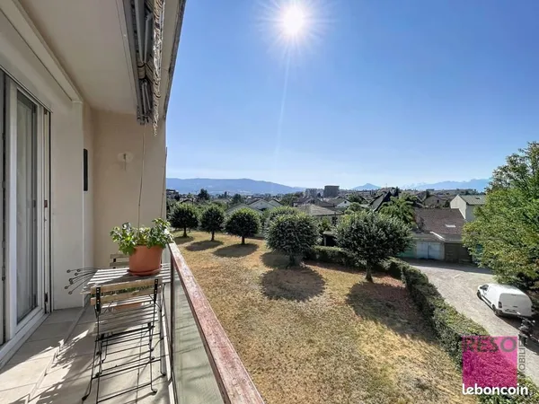 Appartement 4 pièces 100 m²