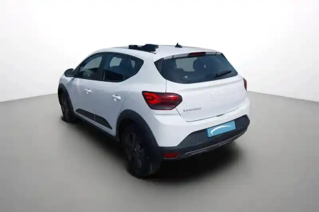 Dacia Sandero eco-g 100 gsr2 — photo 4