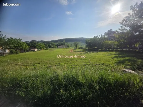 Terrain 730 m² tecou
