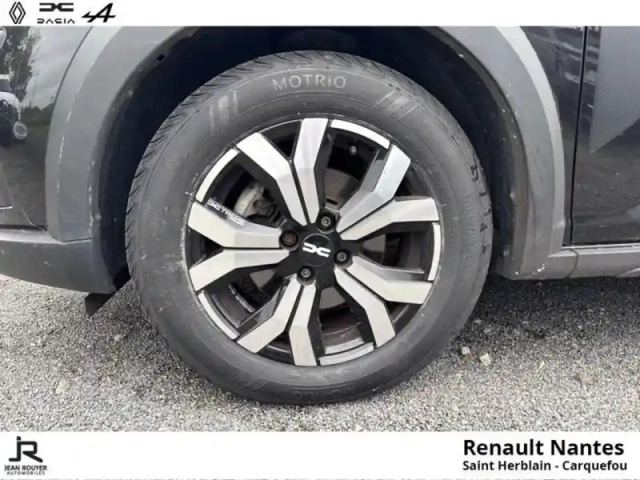 Dacia Jogger 1.0 eco-g gpl 100ch extreme+ 7 places — photo 23