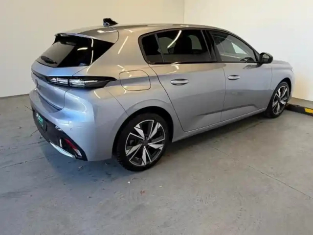 Peugeot 308 1.2 puretech 130ch s&amp;s allure — photo 5