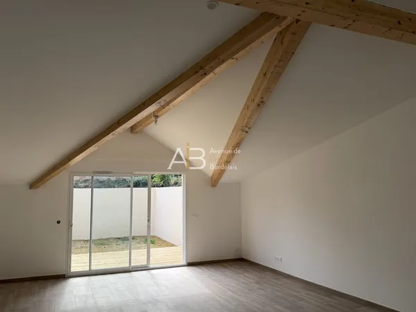 Maison neuve T4 110 m2 avec jardin et climation