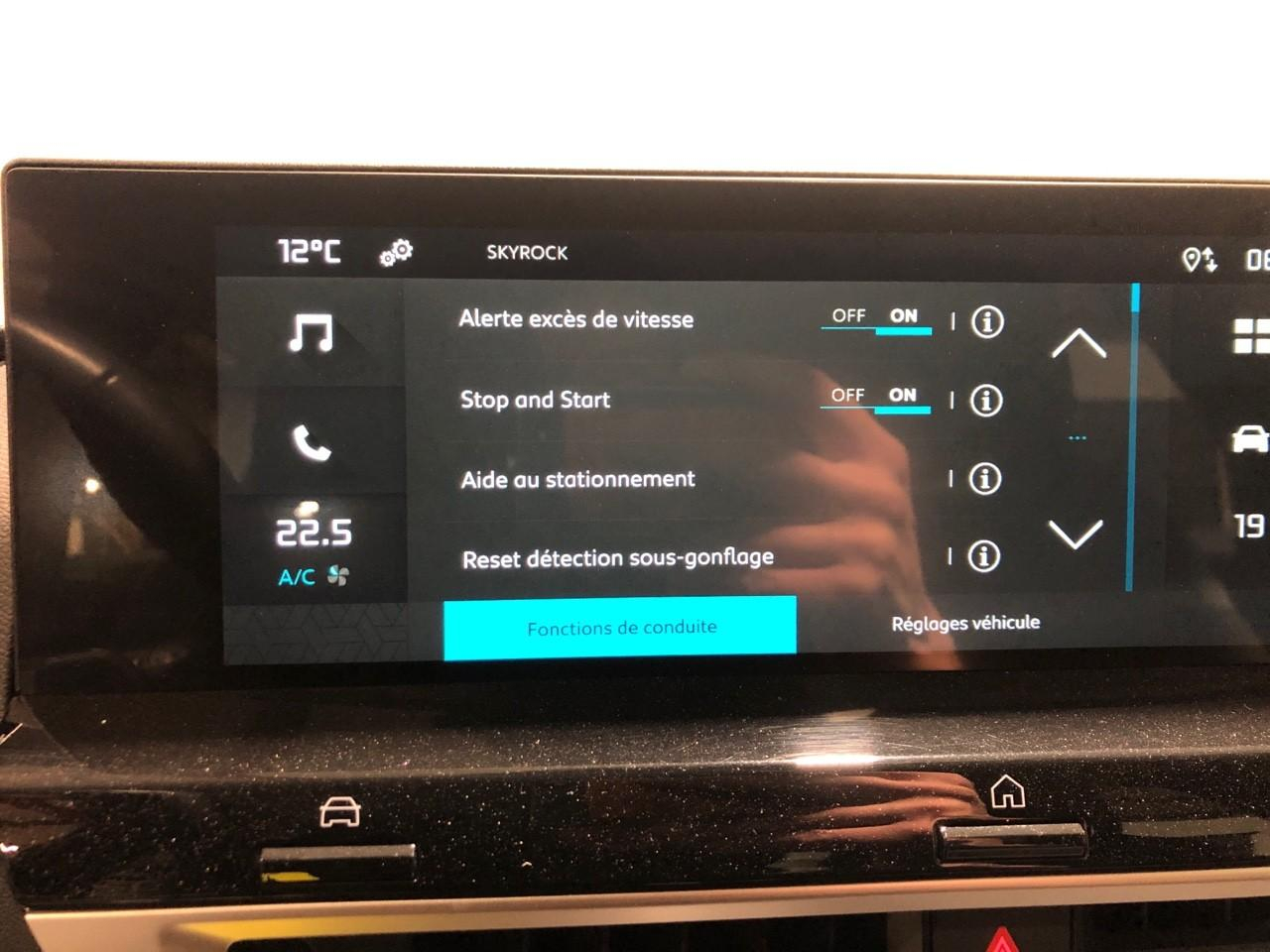 Citroën C4 bluehdi 130 eat8 plus — photo 18