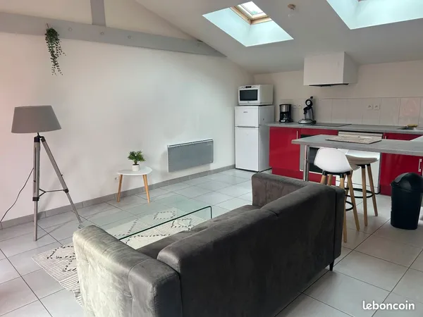 Studio meublé / bail étudiant ou mobilité / tarnos plage
