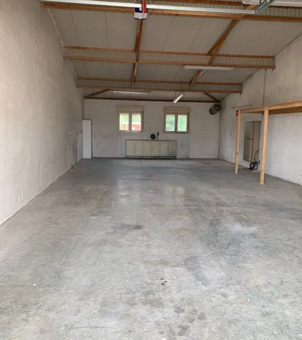 Photo 1