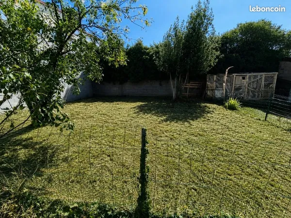 Location F3 Dole avec terrain