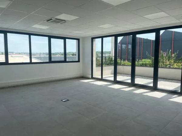 Bureau 38 m²