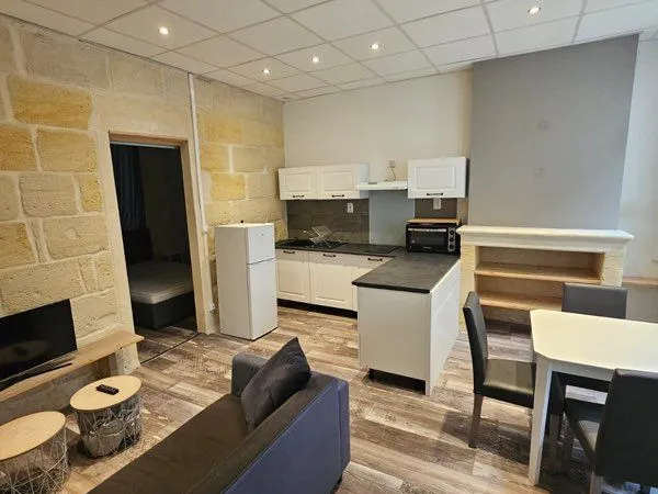 T1 bis meublé 33 m² - Libourne - 550 charges comprises - Fibre