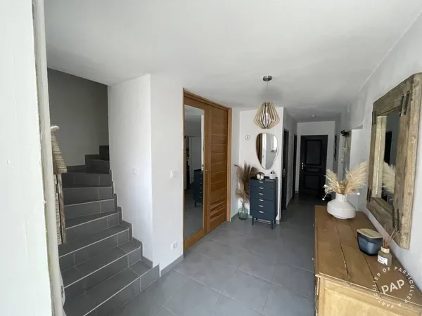 Maison 6 pièces 230 m²