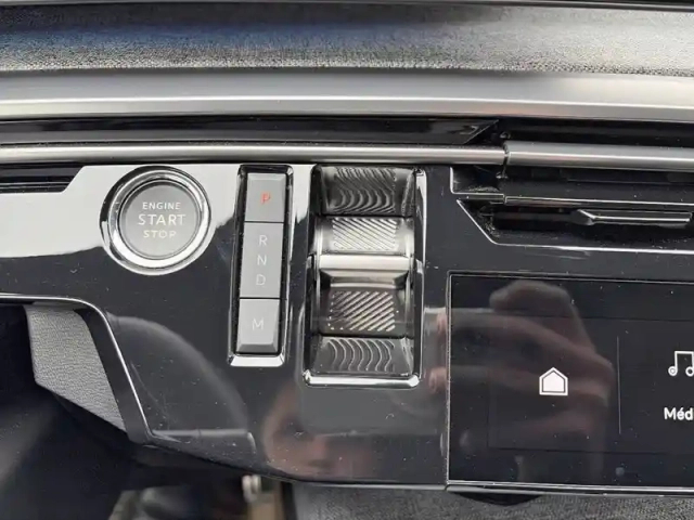 Peugeot 5008 hybrid 136 e-dcs6 — photo 34