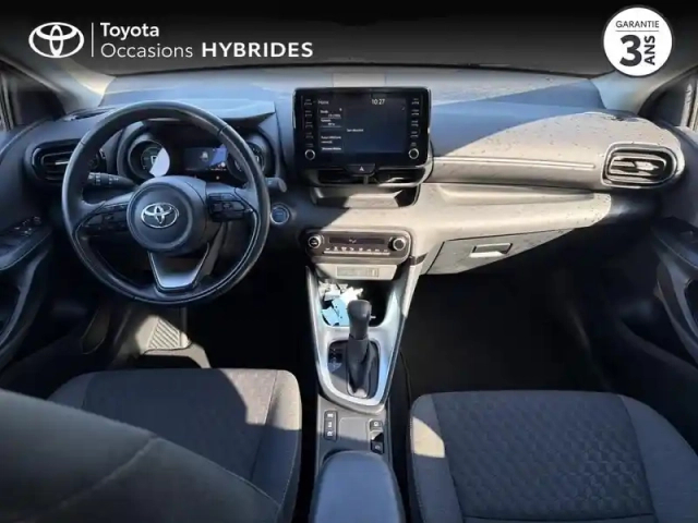 Toyota Yaris 116h design 5p my22 — photo 8