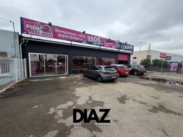 Local d'activité 248 m²
