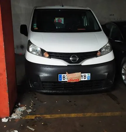 Garage/Parking