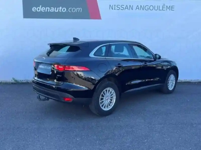 Jaguar F-Pace 2.0 d - 180 ch 2wd bva8 — photo 29