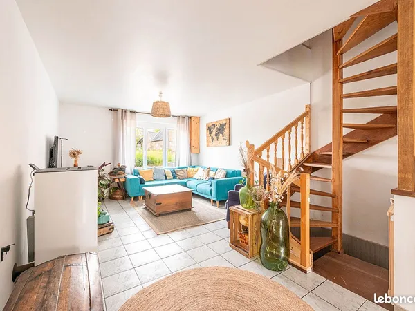 Maison 9 pièces 131 m²