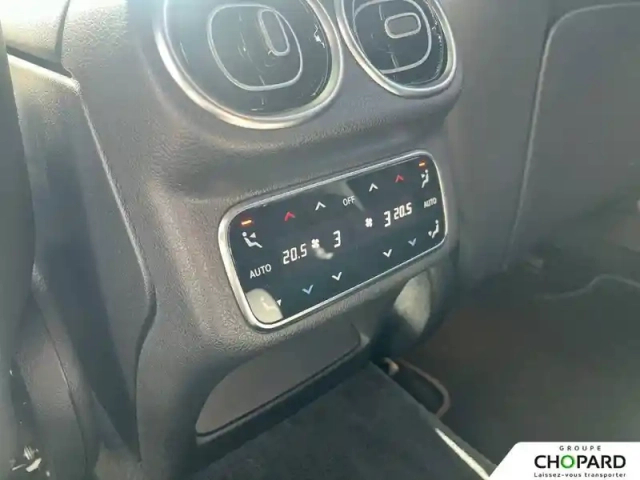 Mercedes Glc 300 e 9g-tronic 4matic — photo 26