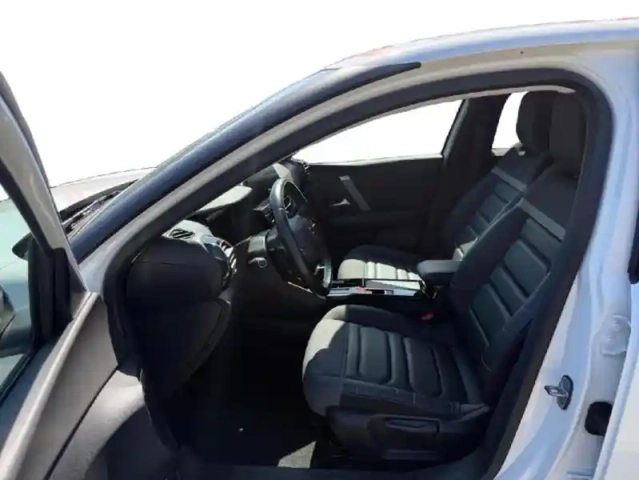 Citroën C4 puretech 130ch s&amp;s shine eat8 — photo 9