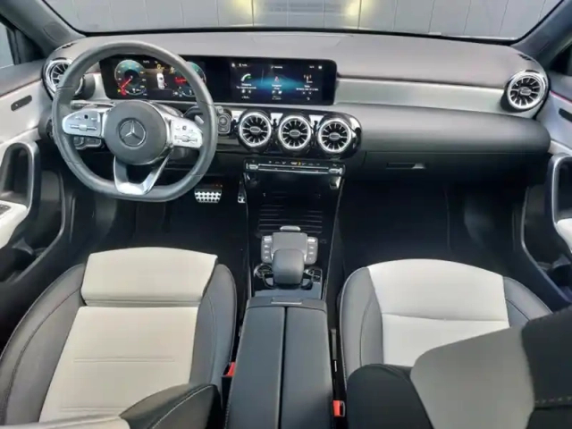 Mercedes Classe A 200 d amg line — photo 3