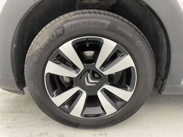 Citroën C3 puretech 83 ch bvm5 — photo 16