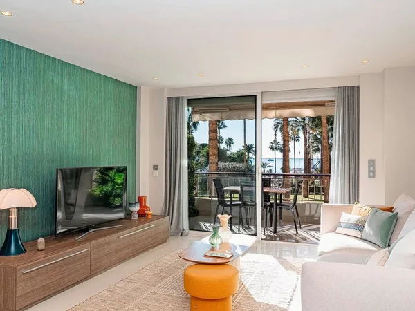 APPARTEMENT GRAND HÔTEL