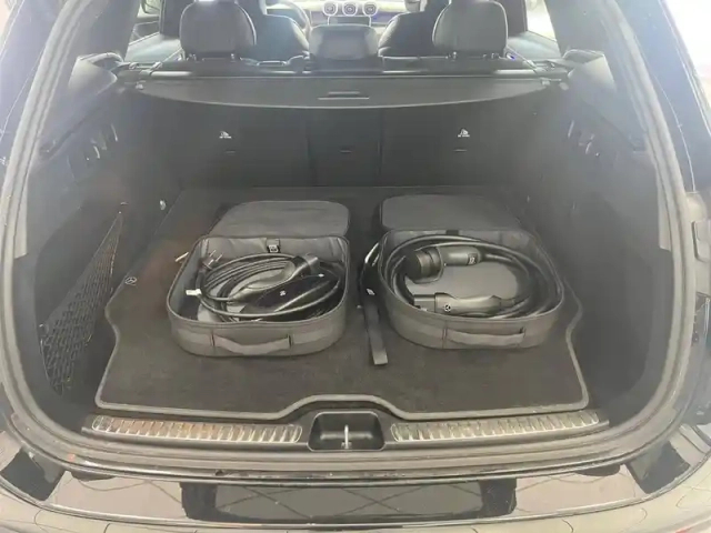 Mercedes Glc 300 e  hybrid eq 4matic am — photo 3