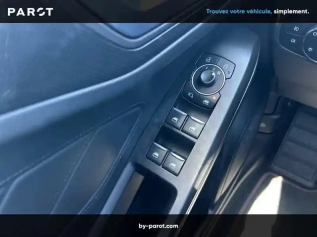Ford Focus 1.0 flexifuel mhev 125ch st-line x — photo 6