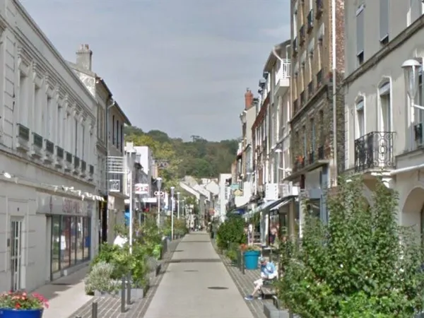 Boutique 2 pièces 84 m²